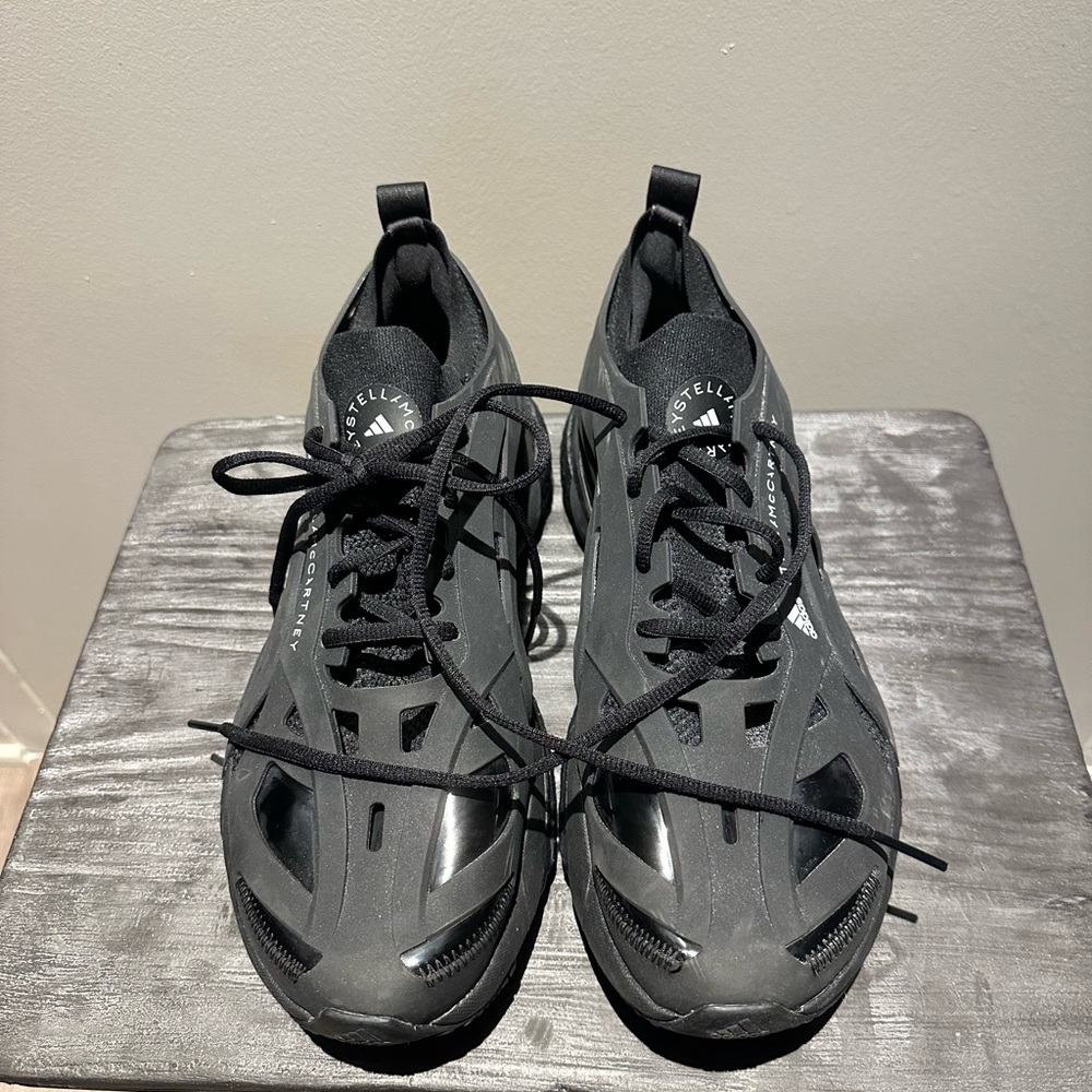 New. Adidas Stella McCartney